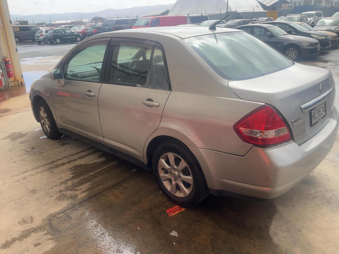 Photo '3' of Nissan Tiida Latio