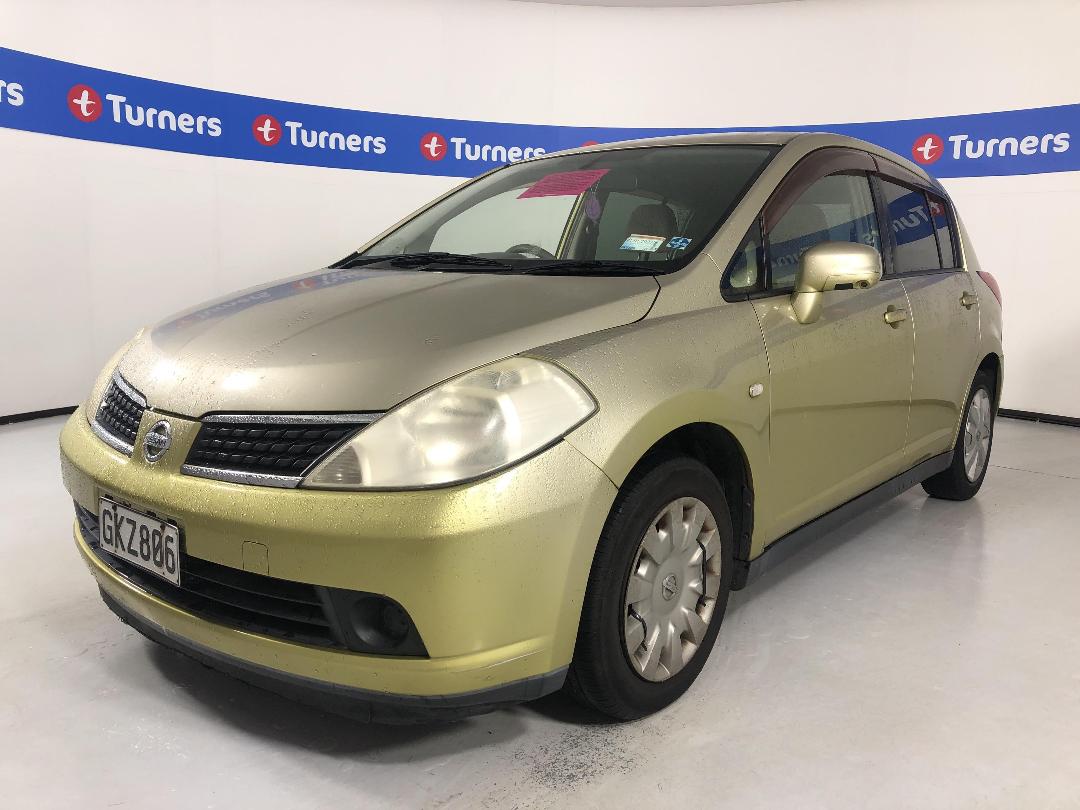 Photo '4' of Nissan Tiida Photo '4' of Nissan Tiida