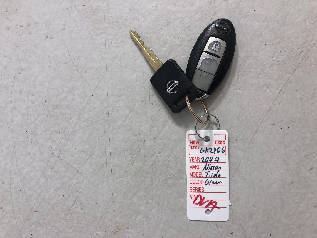 Photo '15' of Nissan Tiida Photo '15' of Nissan Tiida