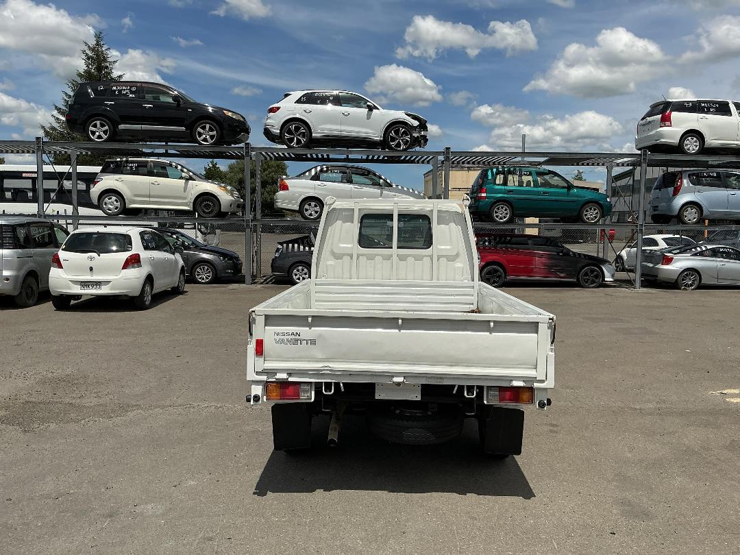 Photo '4' of Nissan Vanette