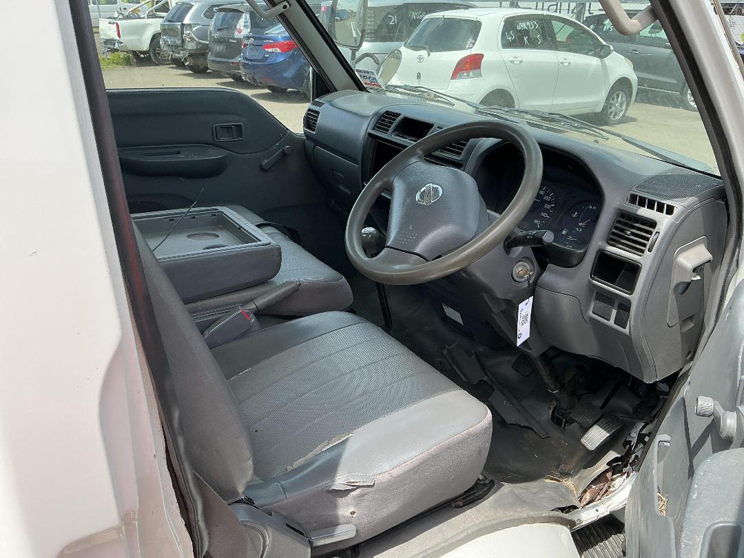 Photo '11' of Nissan Vanette