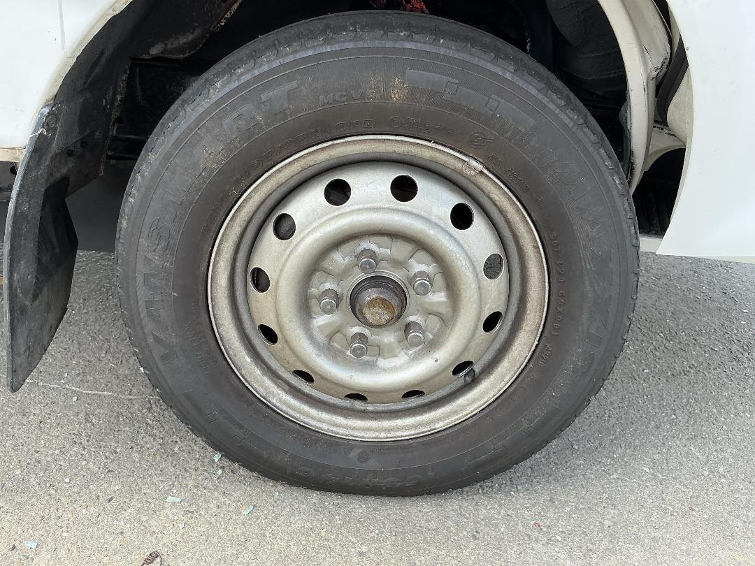 Photo '30' of Nissan Vanette