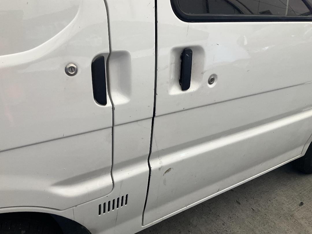 Photo '8' of Nissan Vanette DX Photo '8' of Nissan Vanette DX