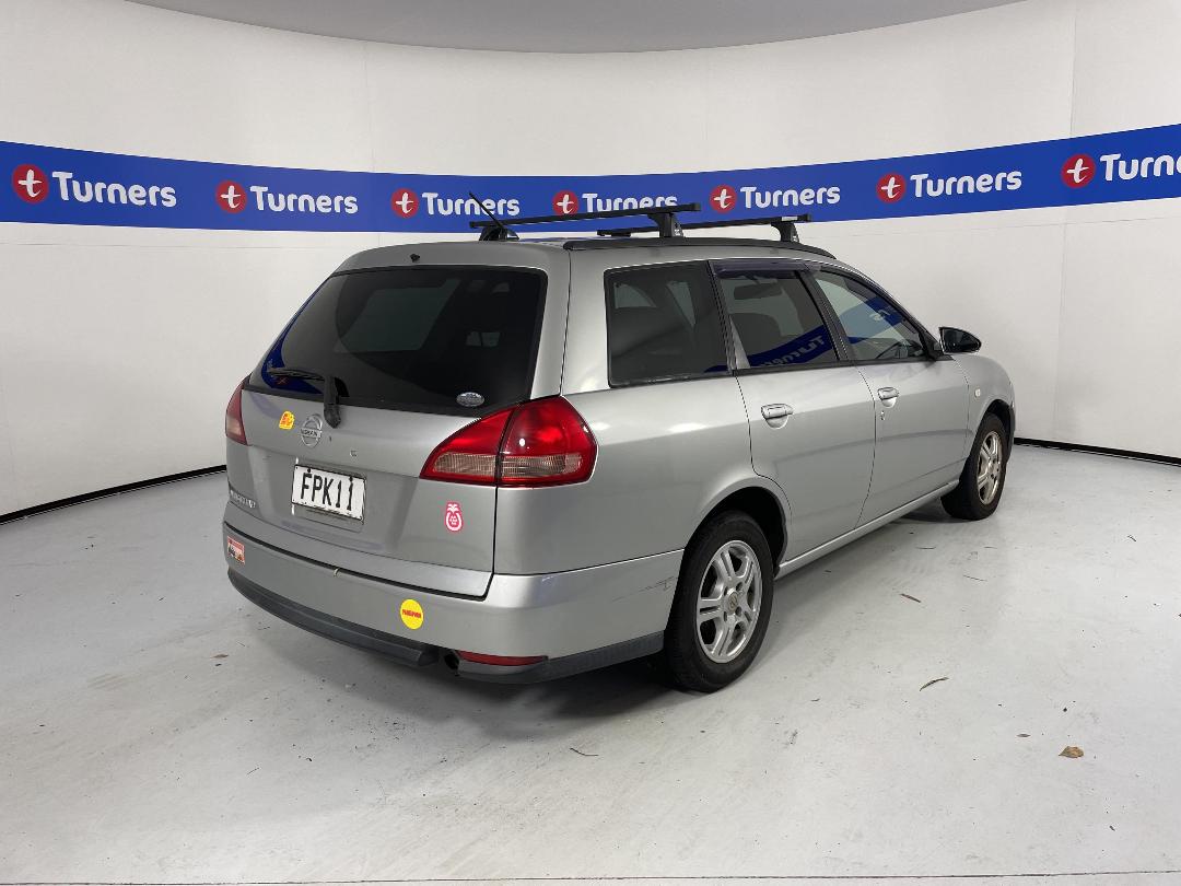 Photo '7' of Nissan Wingroad