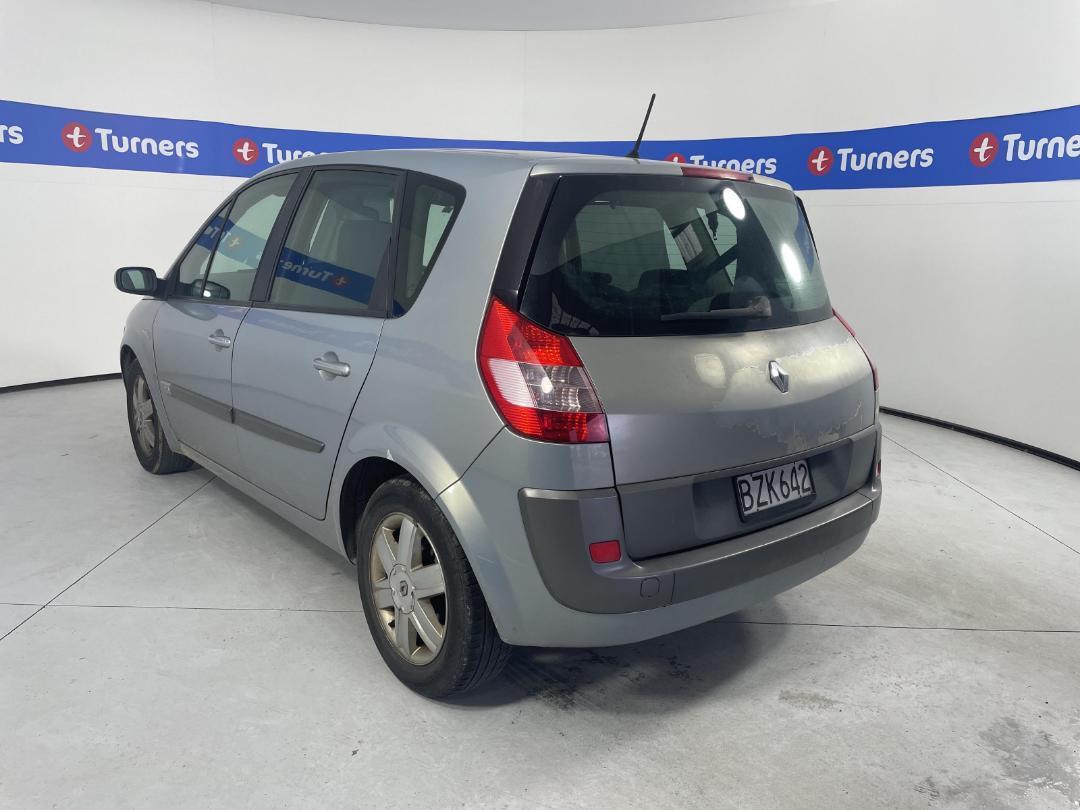 Photo '17' of Renault Scenic II Photo '17' of Renault Scenic II