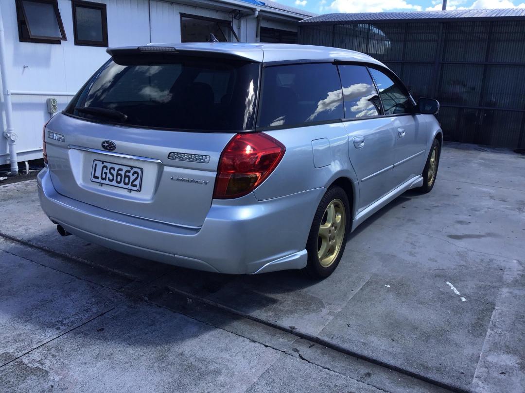 Photo '5' of Subaru Legacy Photo '5' of Subaru Legacy