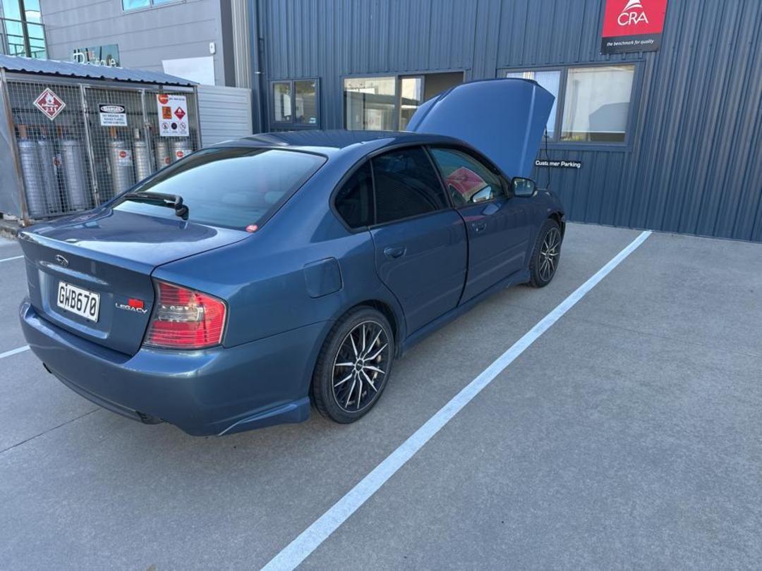Photo '6' of Subaru Legacy Photo '6' of Subaru Legacy