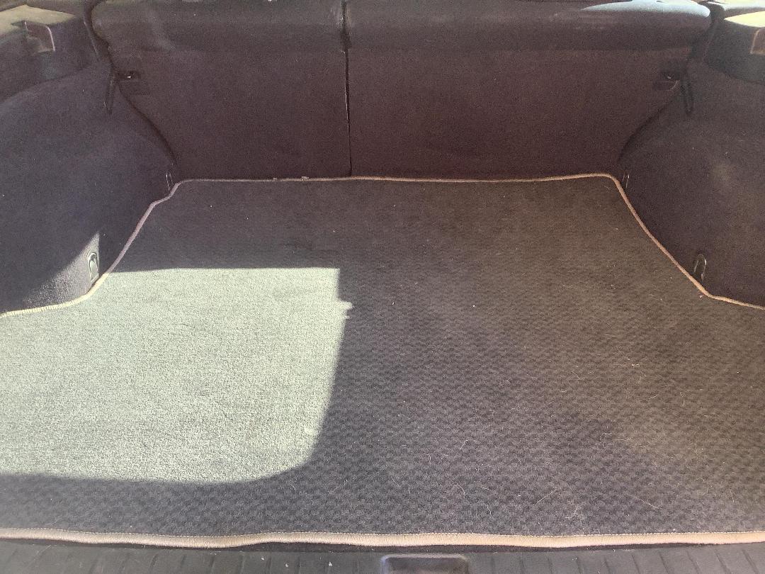 Photo '8' of Subaru Legacy Photo '8' of Subaru Legacy