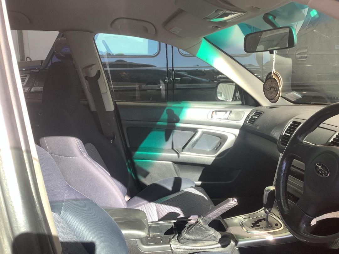 Photo '13' of Subaru Legacy Photo '13' of Subaru Legacy