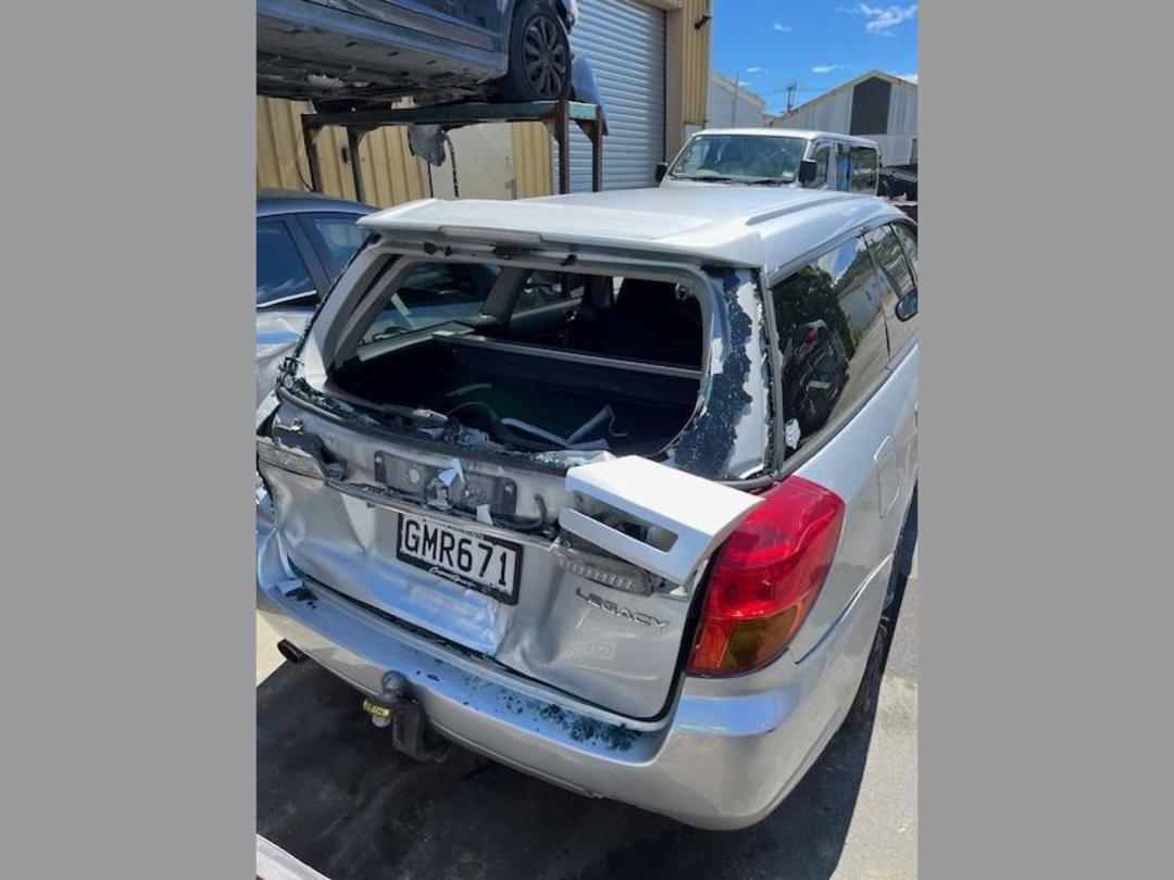 Photo '3' of Subaru Legacy Photo '3' of Subaru Legacy