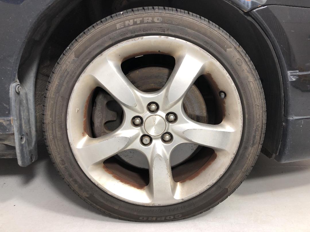 Photo '2' of Subaru Legacy