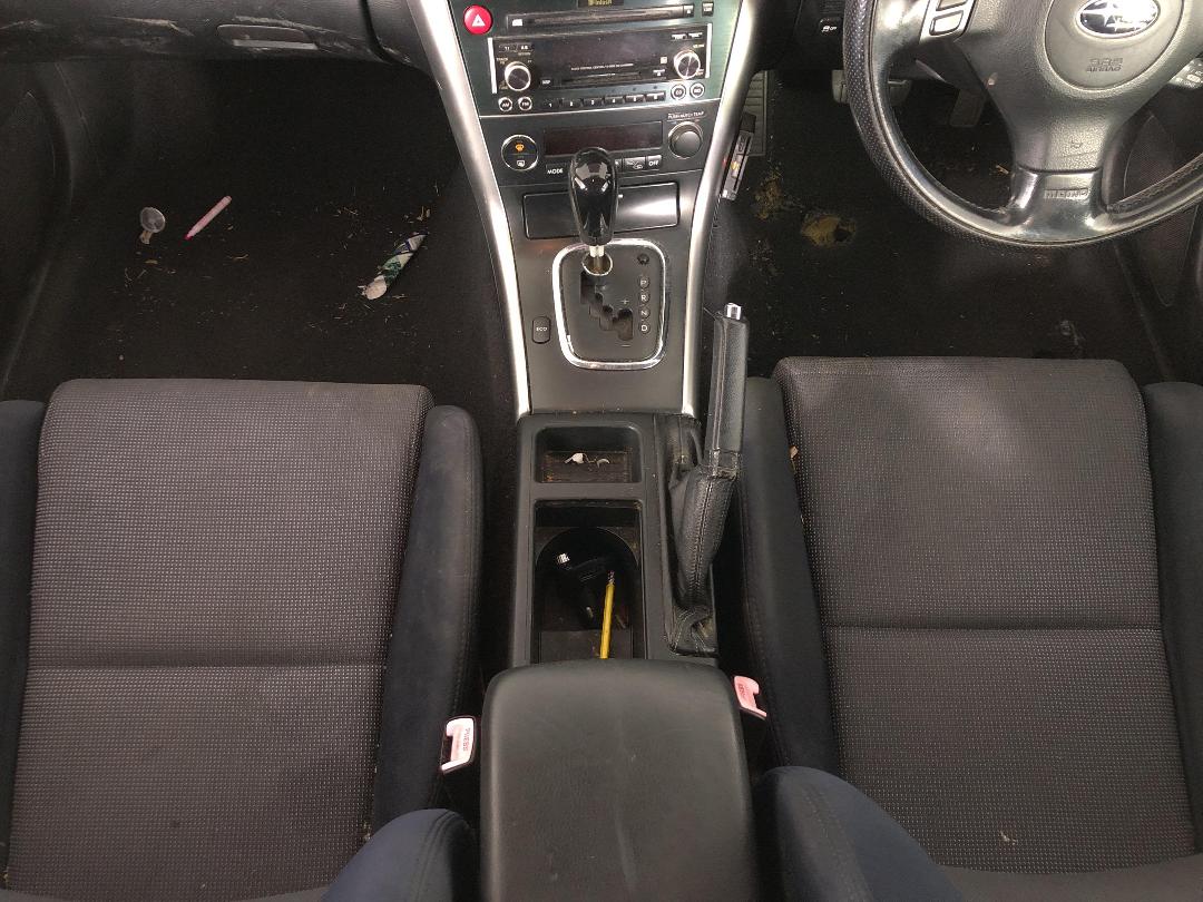 Photo '19' of Subaru Legacy