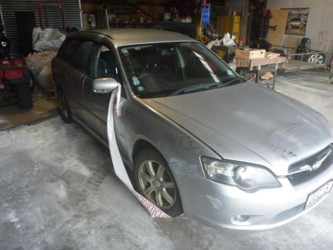 Photo '10' of Subaru Legacy Photo '10' of Subaru Legacy