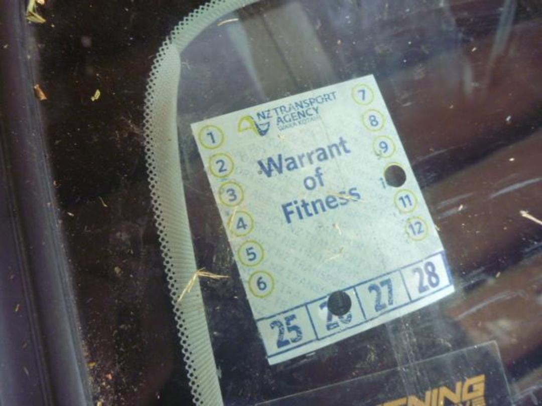 Photo '3' of Subaru Legacy Photo '3' of Subaru Legacy