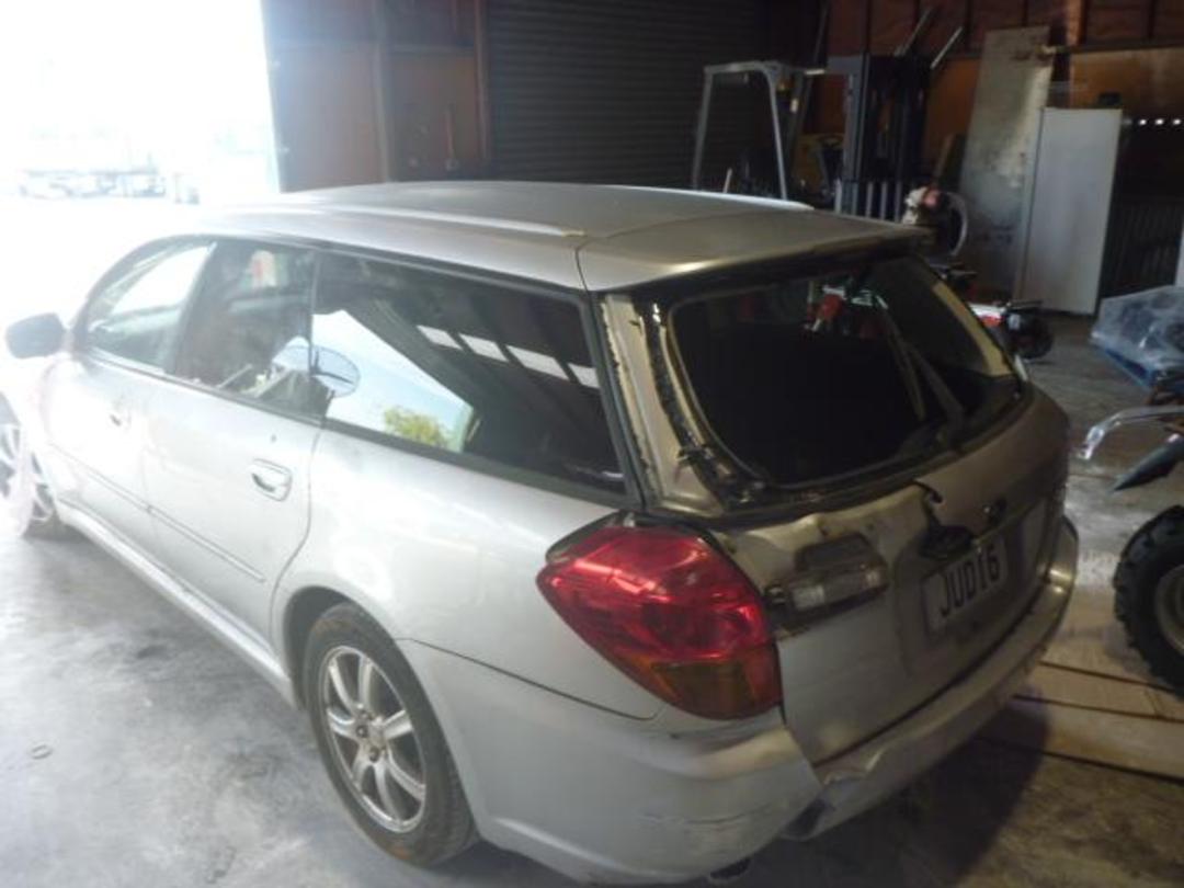 Photo '7' of Subaru Legacy Photo '7' of Subaru Legacy