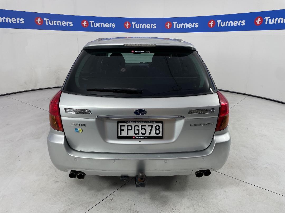 Photo '6' of Subaru Legacy