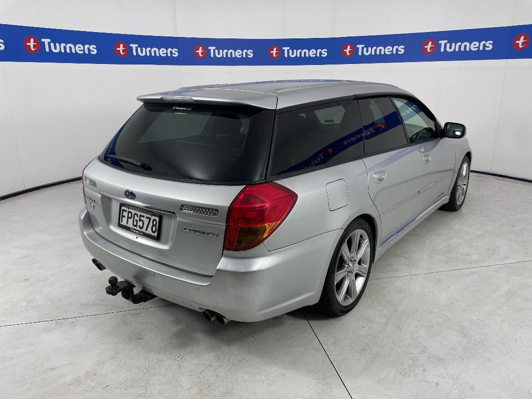 Photo '7' of Subaru Legacy