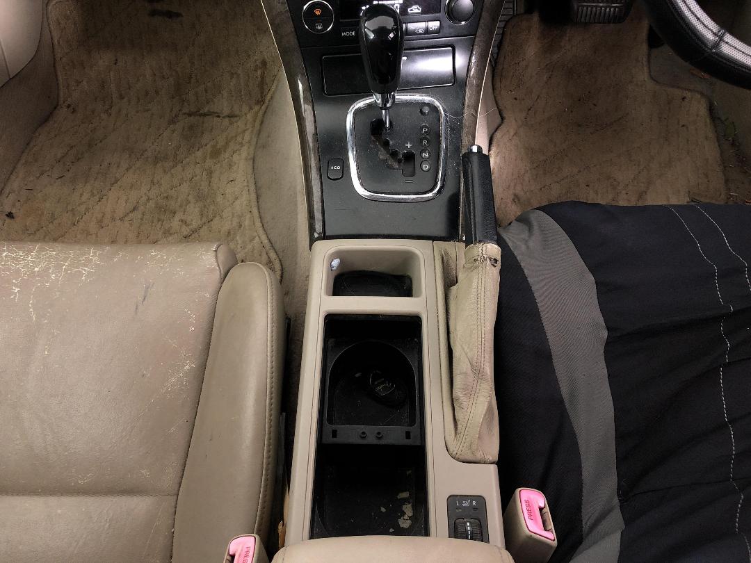 Photo '18' of Subaru Legacy