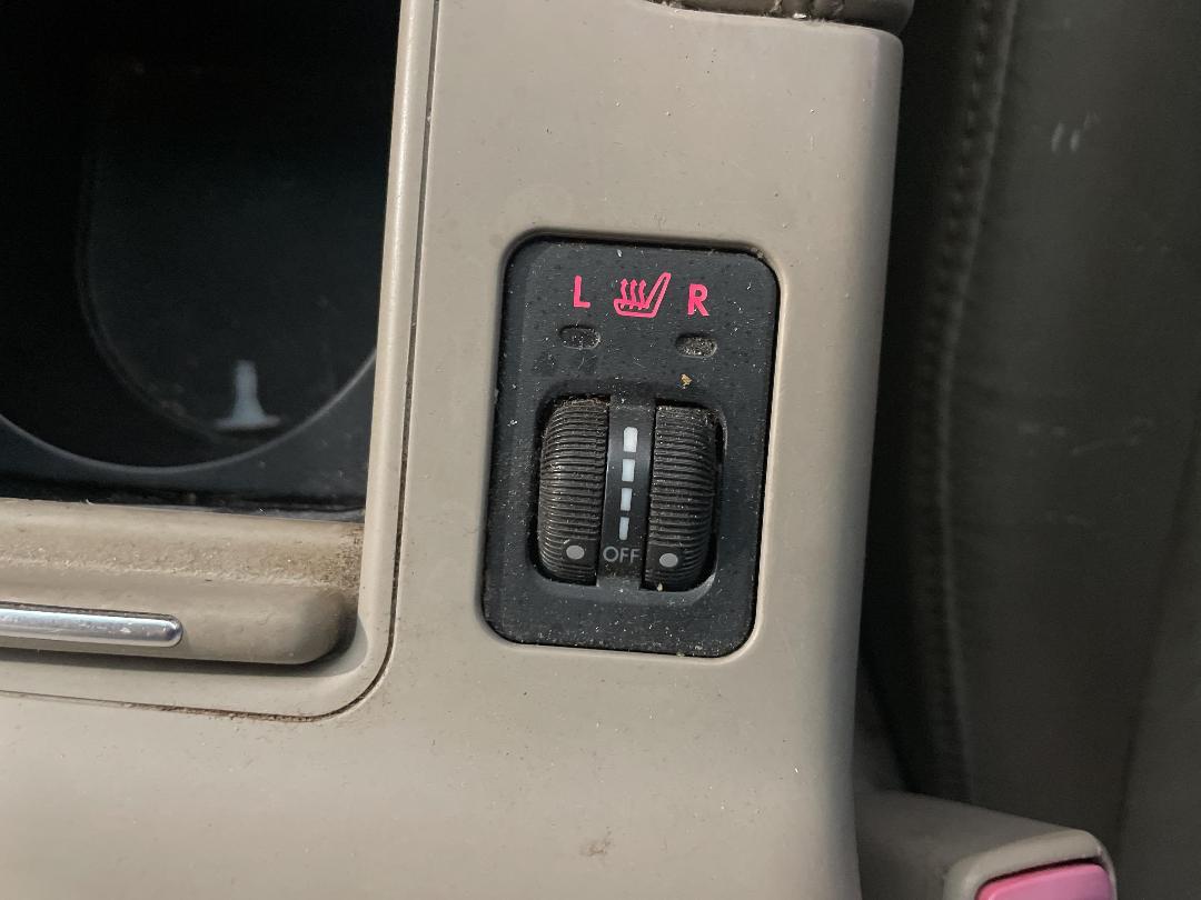 Photo '27' of Subaru Legacy