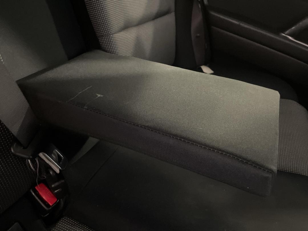 Photo '23' of Subaru Legacy