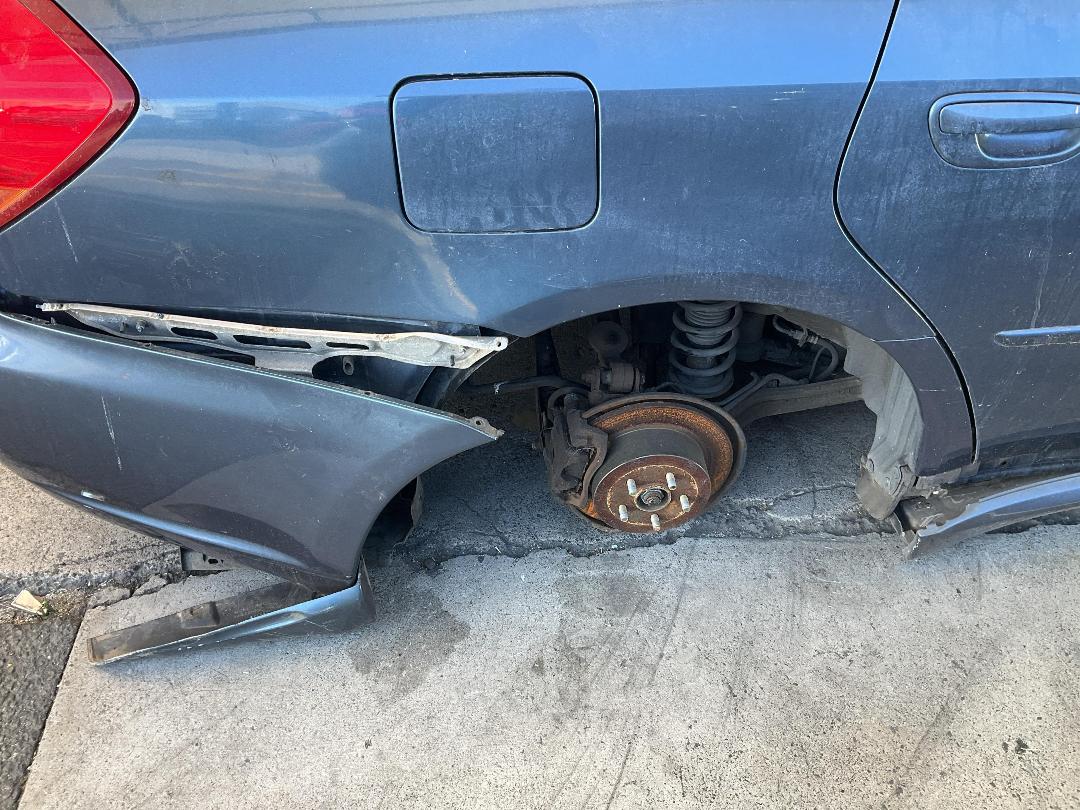 Photo '18' of Subaru Legacy