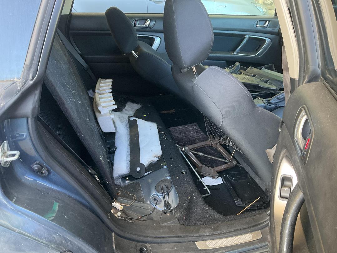 Photo '20' of Subaru Legacy