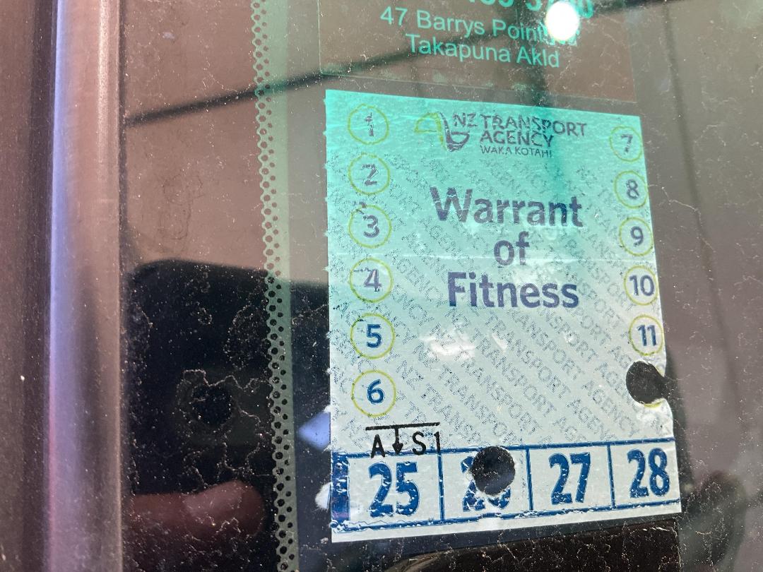 Photo '26' of Subaru Legacy