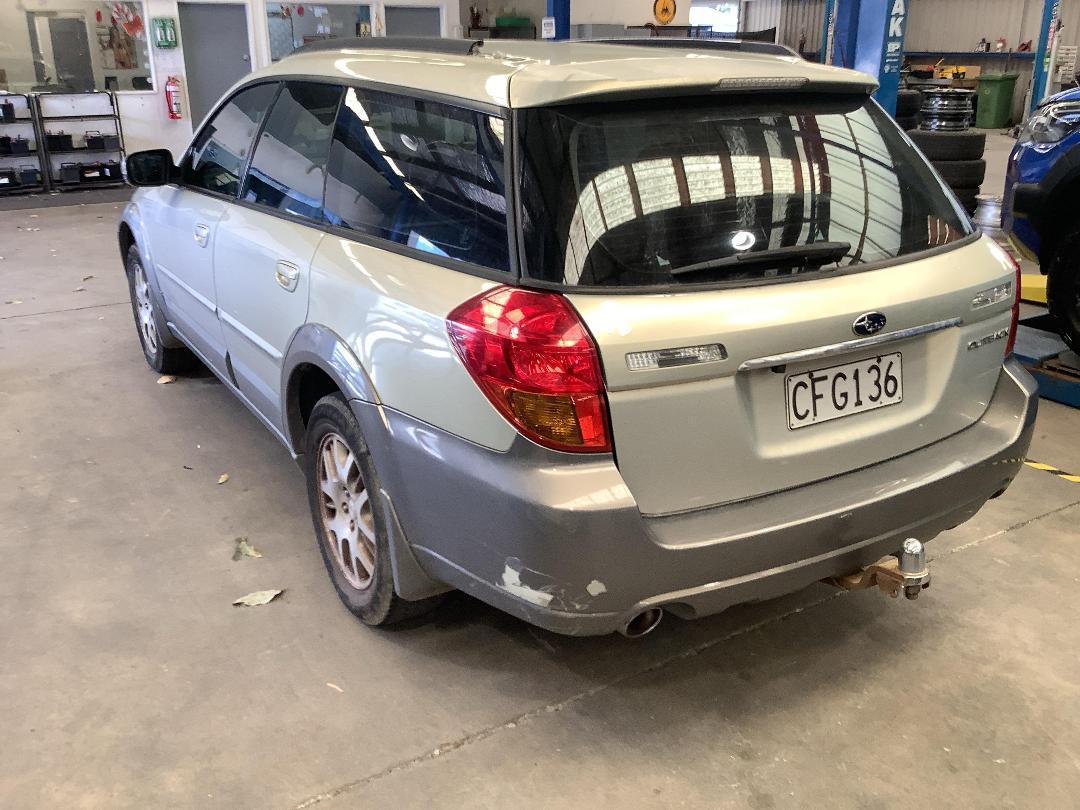 Photo '4' of Subaru Outback I Photo '4' of Subaru Outback I