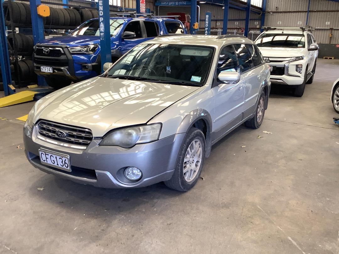 Photo '3' of Subaru Outback I Photo '3' of Subaru Outback I