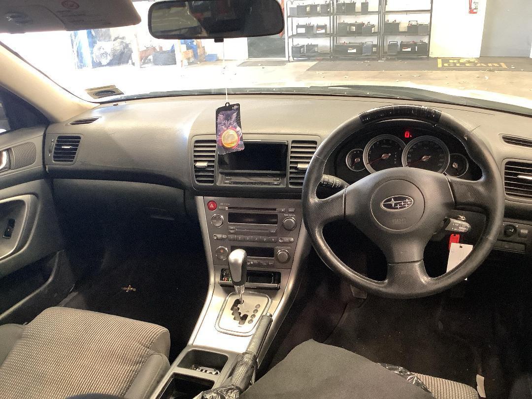 Photo '7' of Subaru Outback I Photo '7' of Subaru Outback I