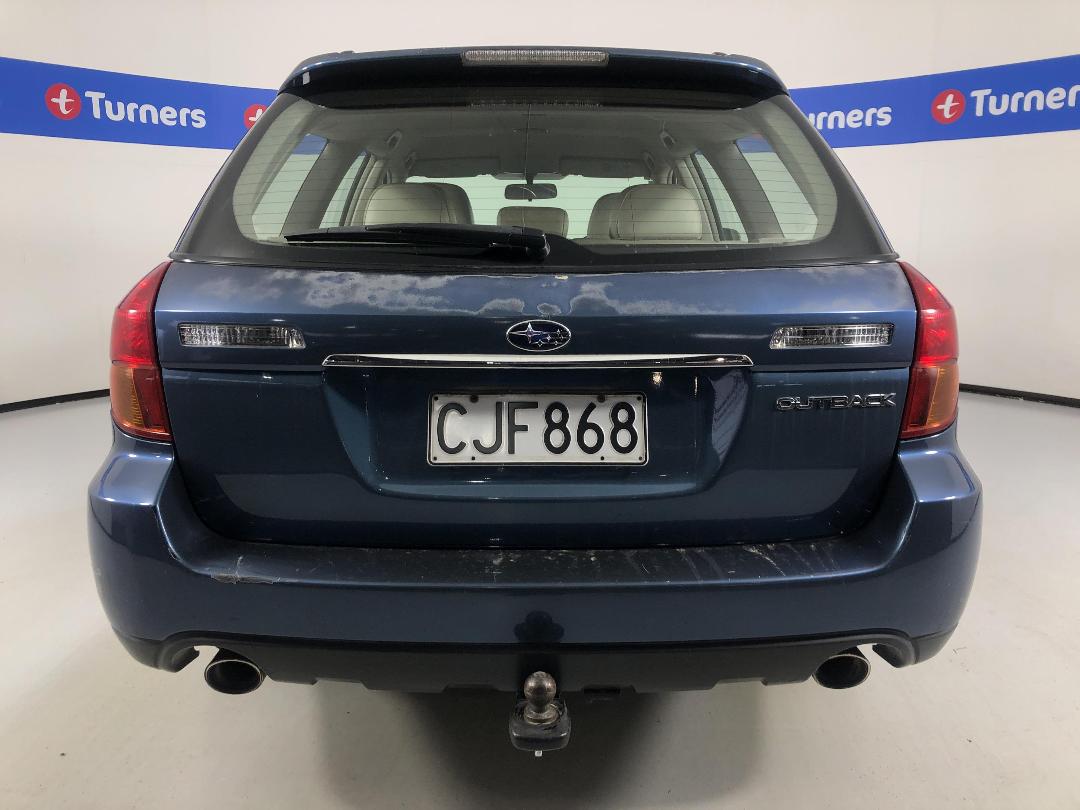 Photo '6' of Subaru Outback Photo '6' of Subaru Outback