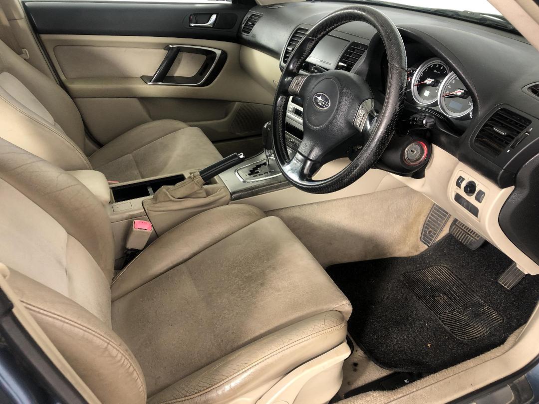 Photo '16' of Subaru Outback Photo '16' of Subaru Outback