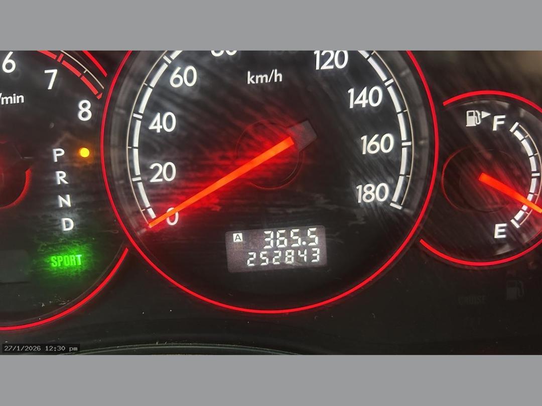 Photo '8' of Subaru Outback