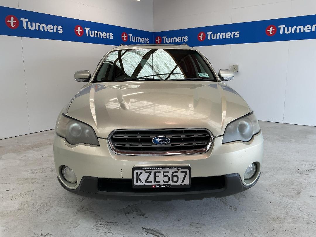 Photo '2' of Subaru Outback