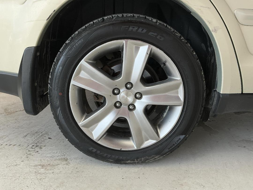 Photo '12' of Subaru Outback