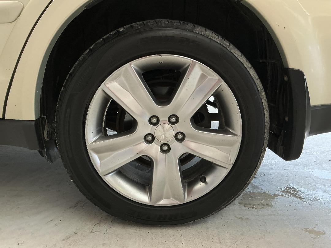 Photo '11' of Subaru Outback