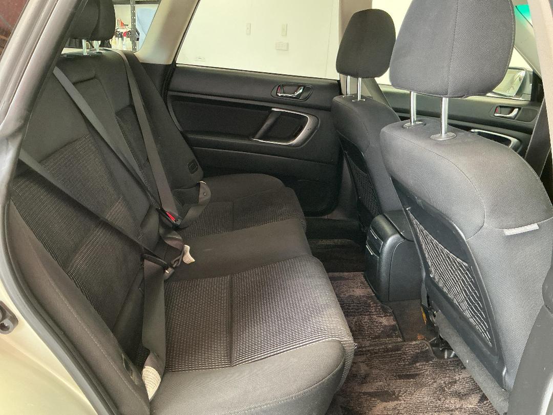 Photo '20' of Subaru Outback