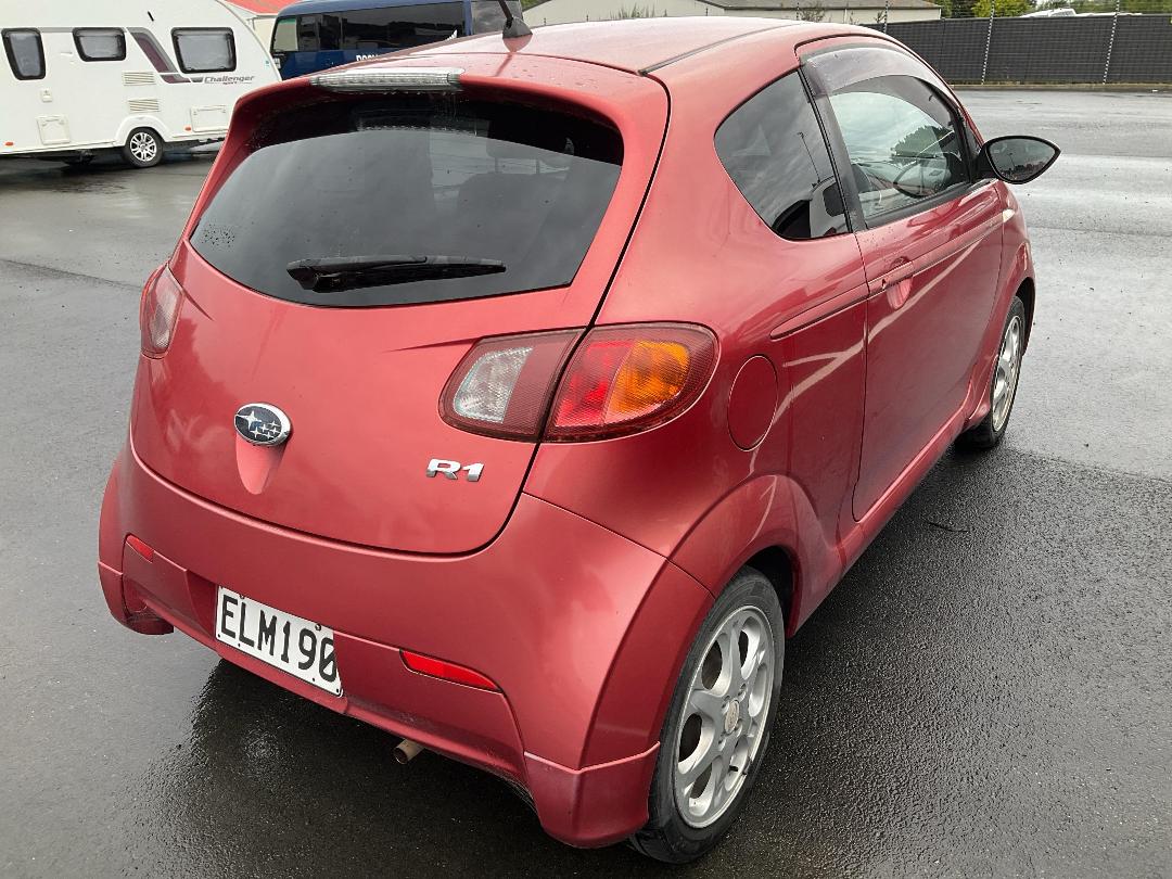 Photo '2' of Subaru R1