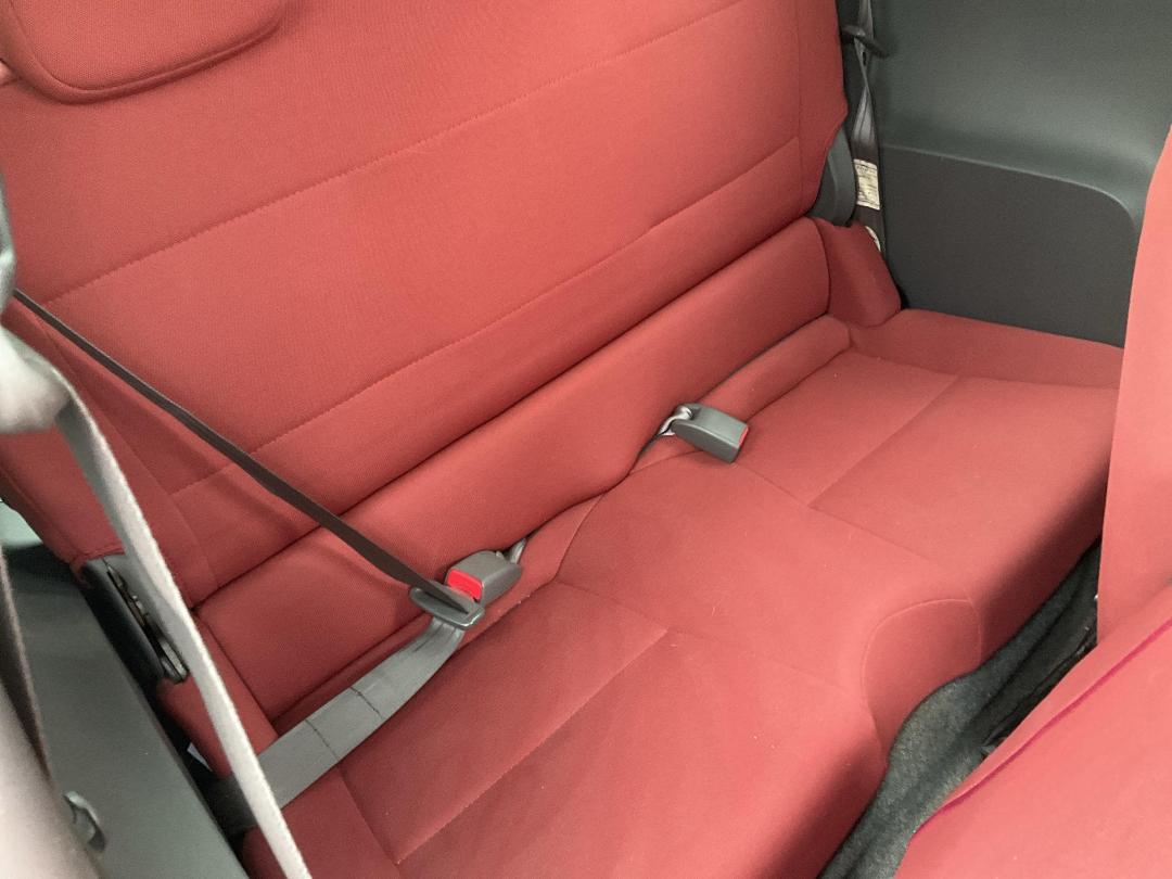 Photo '11' of Subaru R1