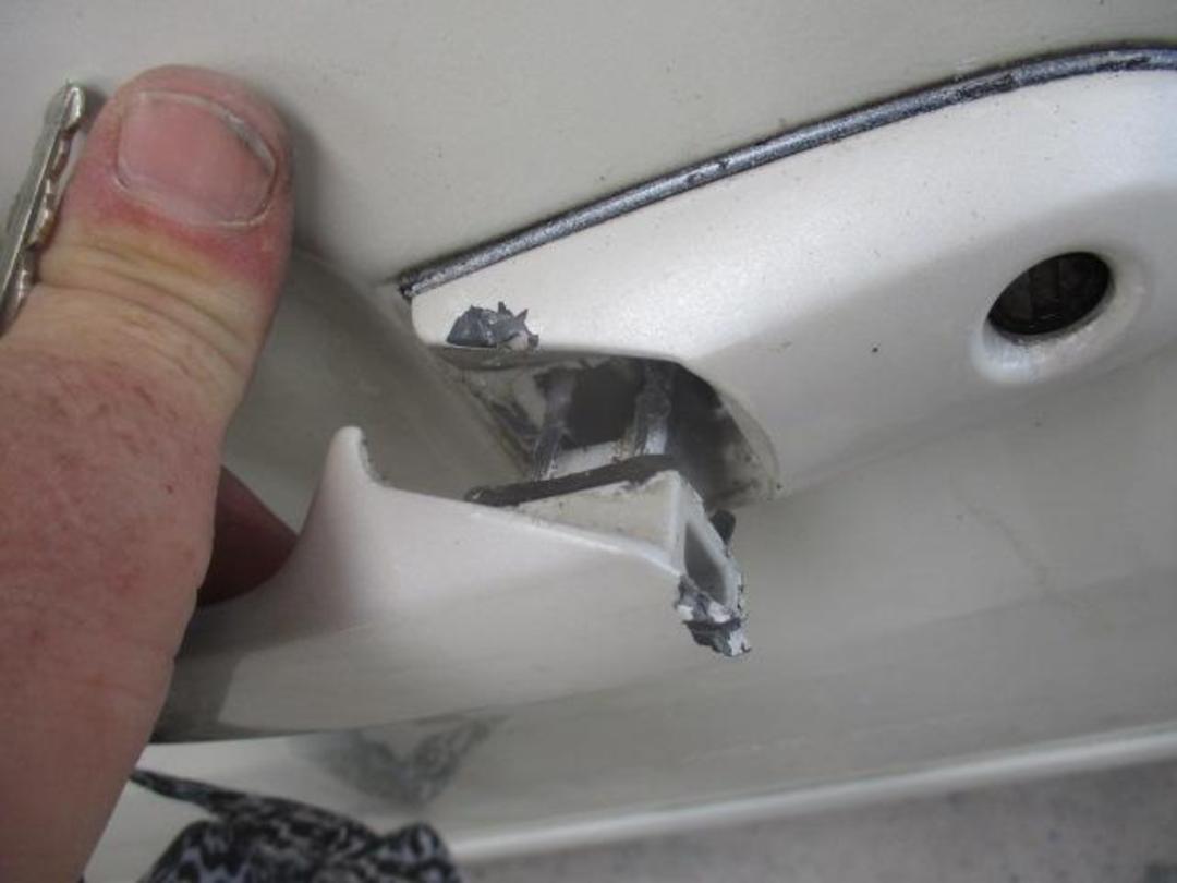 Photo '16' of Suzuki Aerio