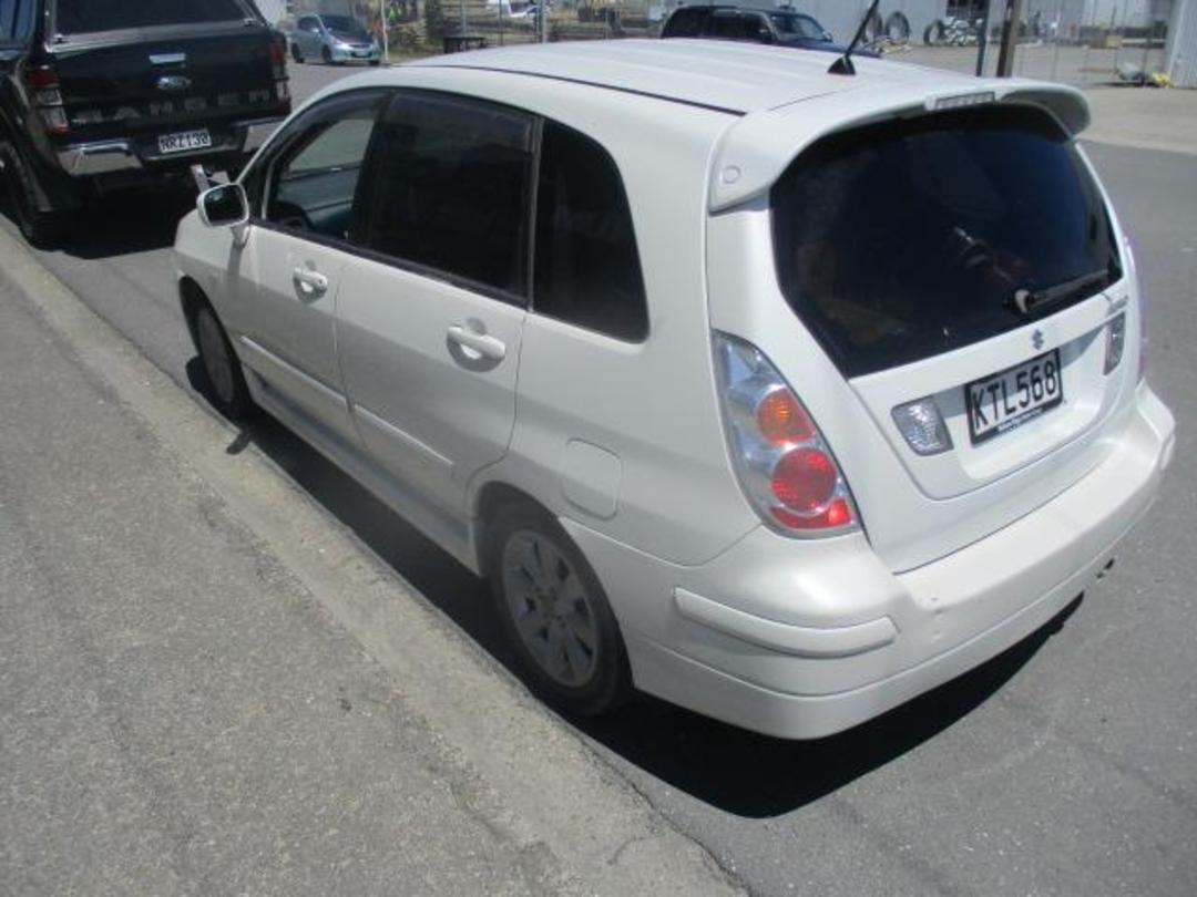 Photo '21' of Suzuki Aerio
