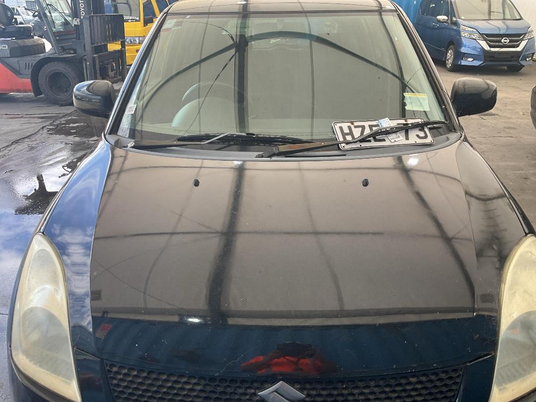 Photo '2' of Suzuki Swift