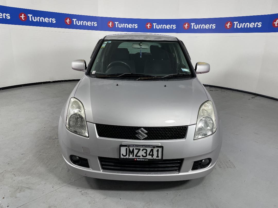 Photo '2' of Suzuki Swift