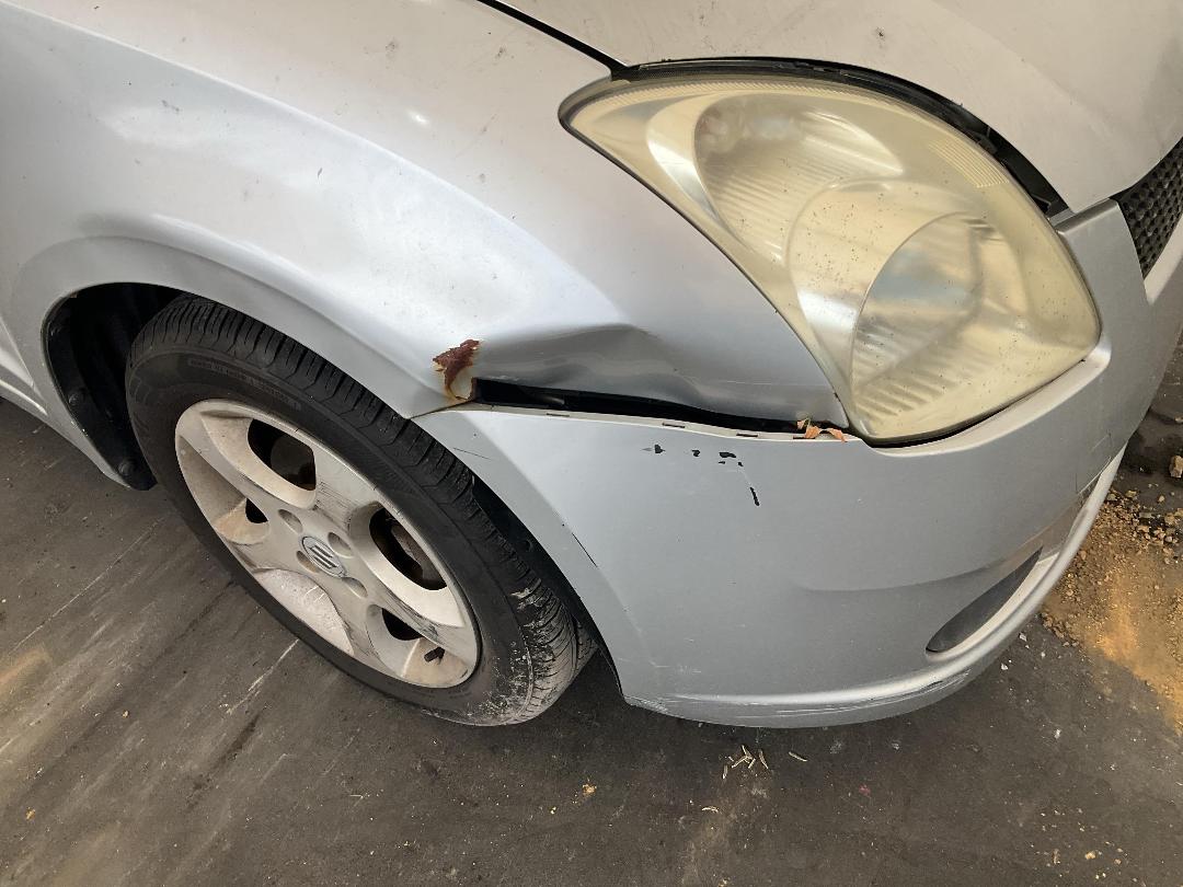 Photo '5' of Suzuki Swift Photo '5' of Suzuki Swift