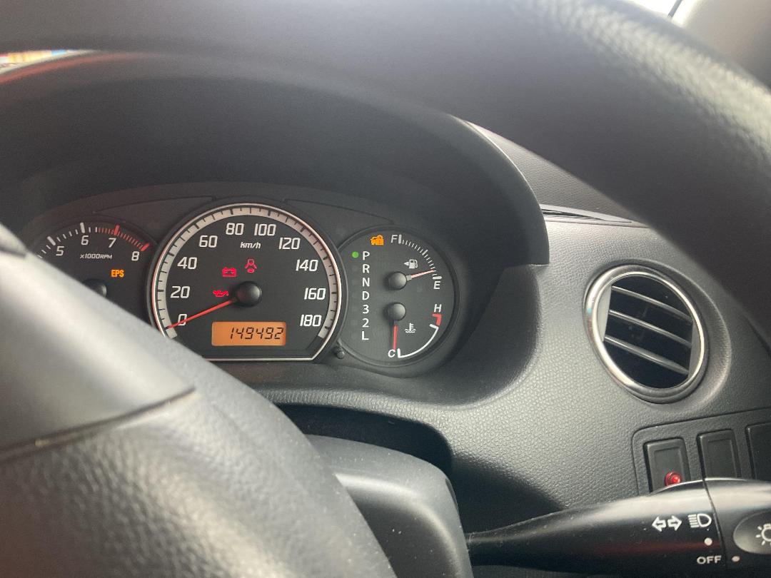 Photo '8' of Suzuki Swift Photo '8' of Suzuki Swift