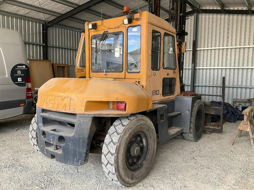 Photo '9' of TCM FD80Z8 Forklift Photo '9' of TCM FD80Z8 Forklift