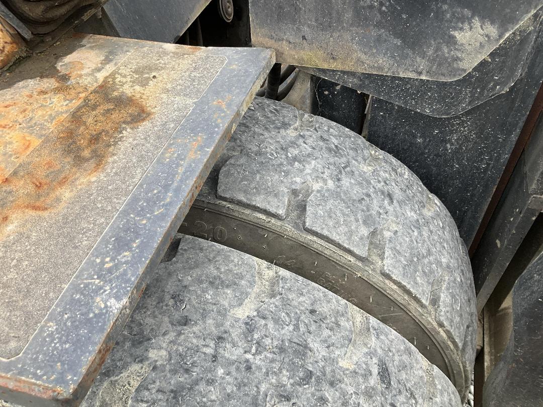 Photo '27' of TCM FD80Z8 Forklift Photo '27' of TCM FD80Z8 Forklift