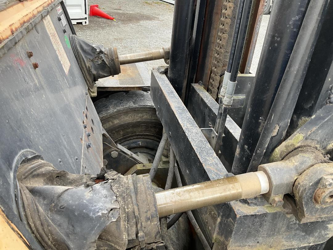 Photo '35' of TCM FD80Z8 Forklift Photo '35' of TCM FD80Z8 Forklift