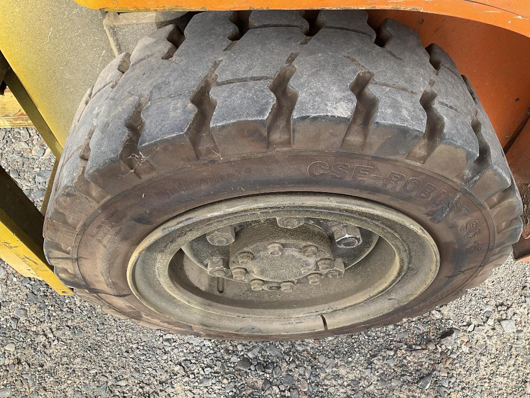 Photo '26' of Toyota 02-7FG30 Forklift Photo '26' of Toyota 02-7FG30 Forklift