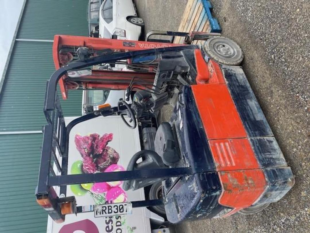 Photo '5' of Toyota 7FBE18 Forklift Photo '5' of Toyota 7FBE18 Forklift